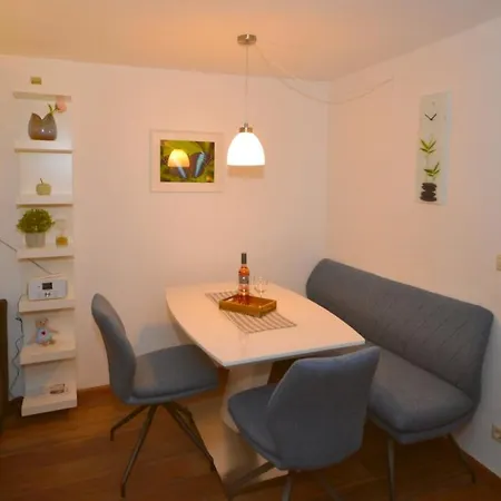 Ferienwohnung Traumschiff Erzingen Zewnętrze zdjęcie
